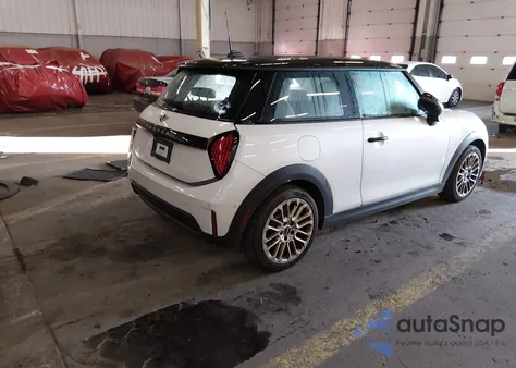 2025 Mini Hardtop Cooper z USA, uszkodzony, nr VIN WMW13GD02S2X04672